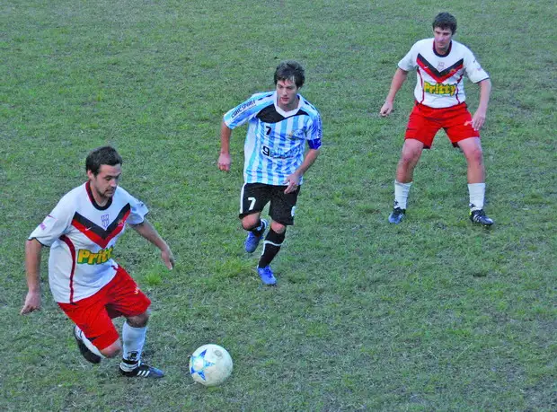 Hoy se juegan cinco partidos por el oficial