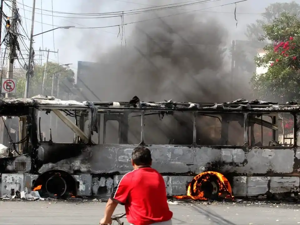 Sigue la conmoción en México tras la muerte del “Mencho”.