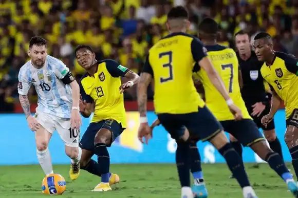 Ecuador arrancará las Eliminatorias con 3 puntos menos