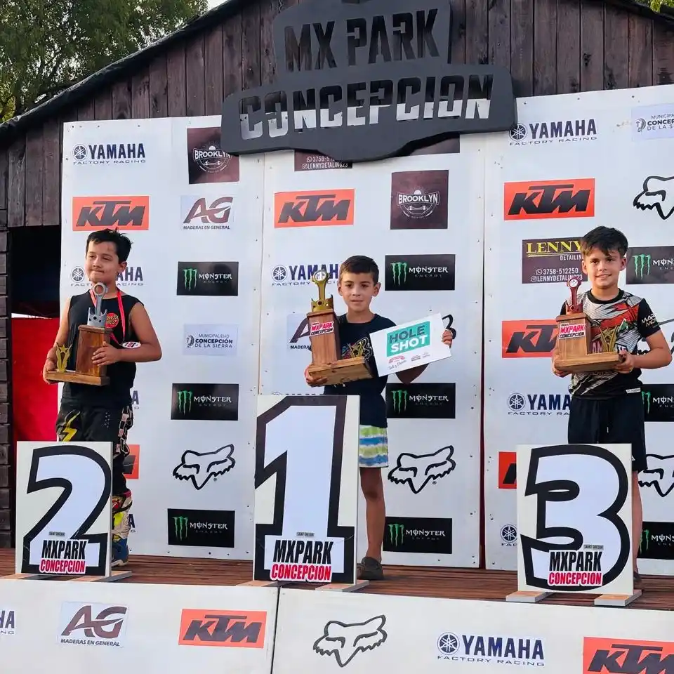 Gran desempeño Valentino Bogue en una fecha única de motocross en Misiones