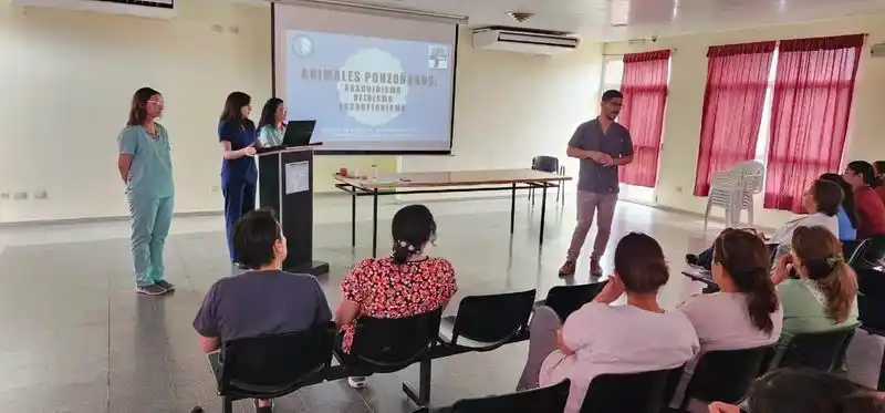 El Hospital Distrital de Las Lomitas brindó capacitación 
sobre picaduras y mordeduras de animales ponzoñosos
