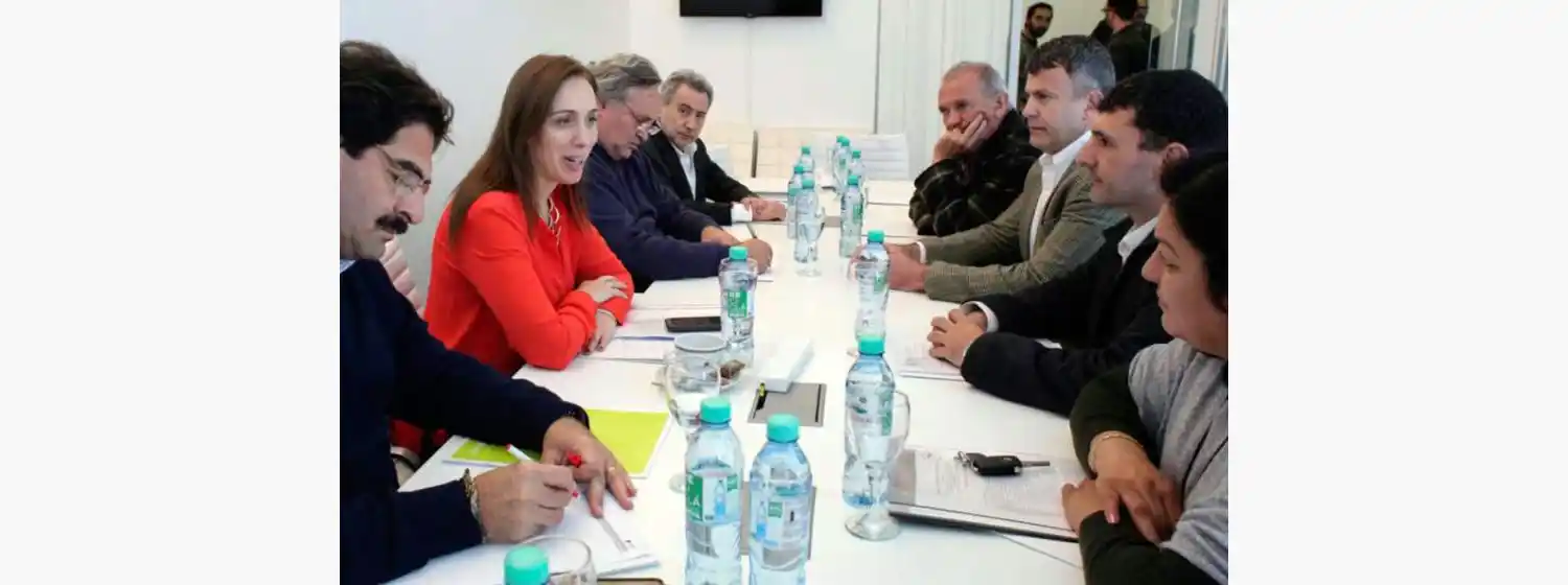 Cámaras y gremios de la pesca local piden la "intervención" de Vidal