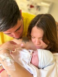 El primer bebé de 2024 es un niño y nació en el Sanatorio
