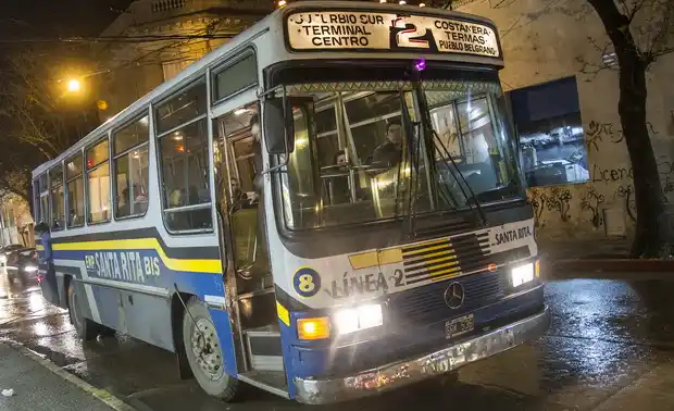 Analizarán ordenanza para la regulación del transporte público urbano