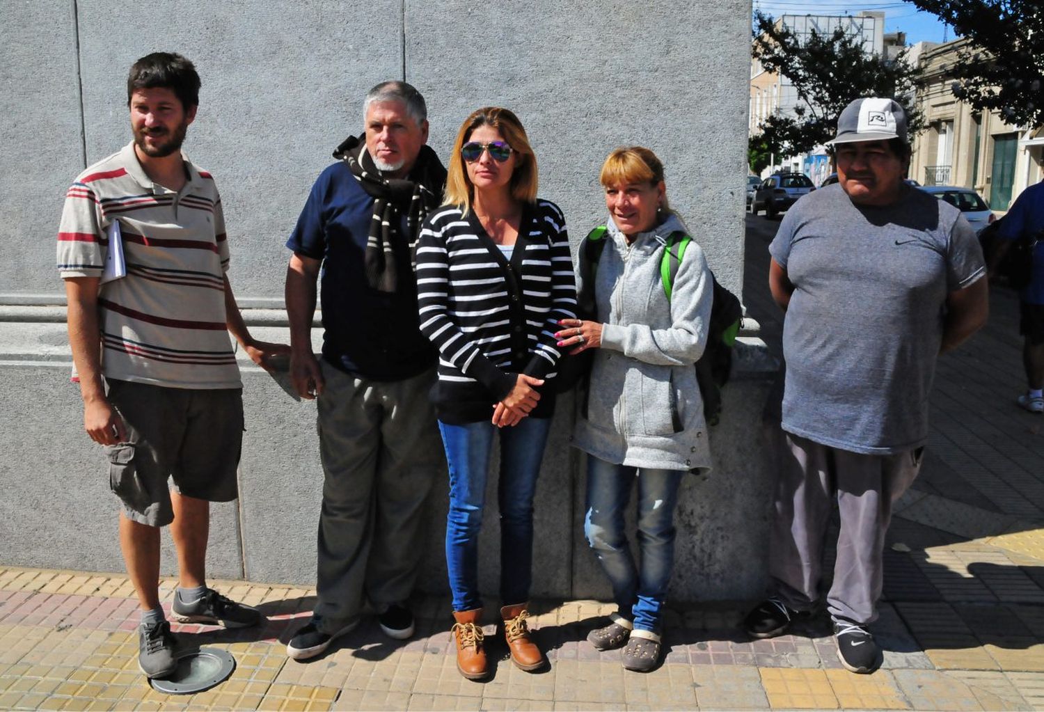 El titular de Obras Públicas recibió a los vecinos de La Movediza 2 por el reclamo de agua