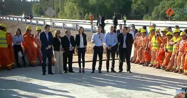 Desde Exaltación de la Cruz, Macri prometió duplicar las rutas en 4 años