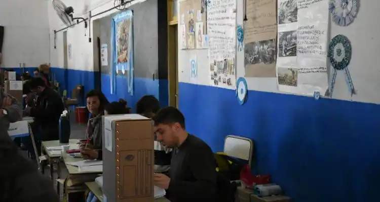 Paso 2019: termina la campaña sin actos, con recorridas y despliegue en redes