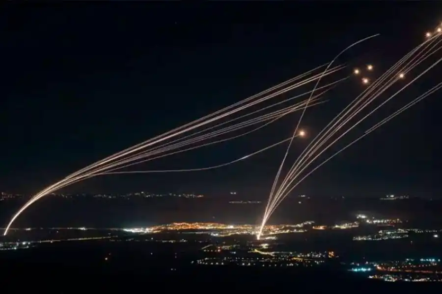 Israel declaró el estado de emergencia en todo el país tras los bombardeos en el sur del Líbano