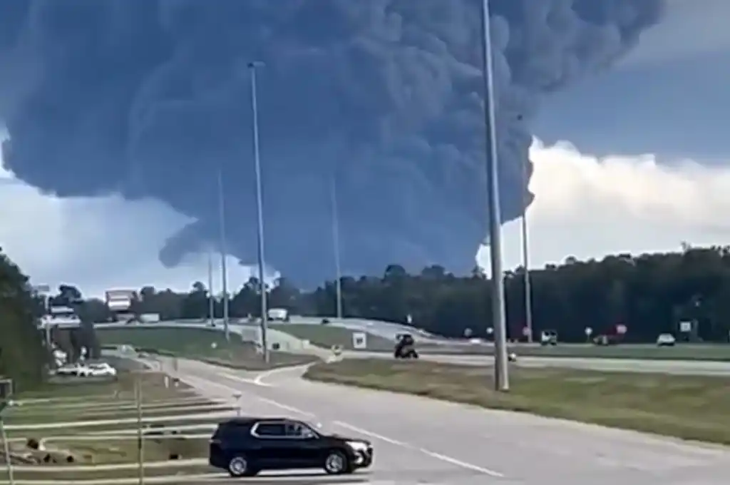 Trabajan para determinar los efectos de las sustancias que se esparcieron en el aire