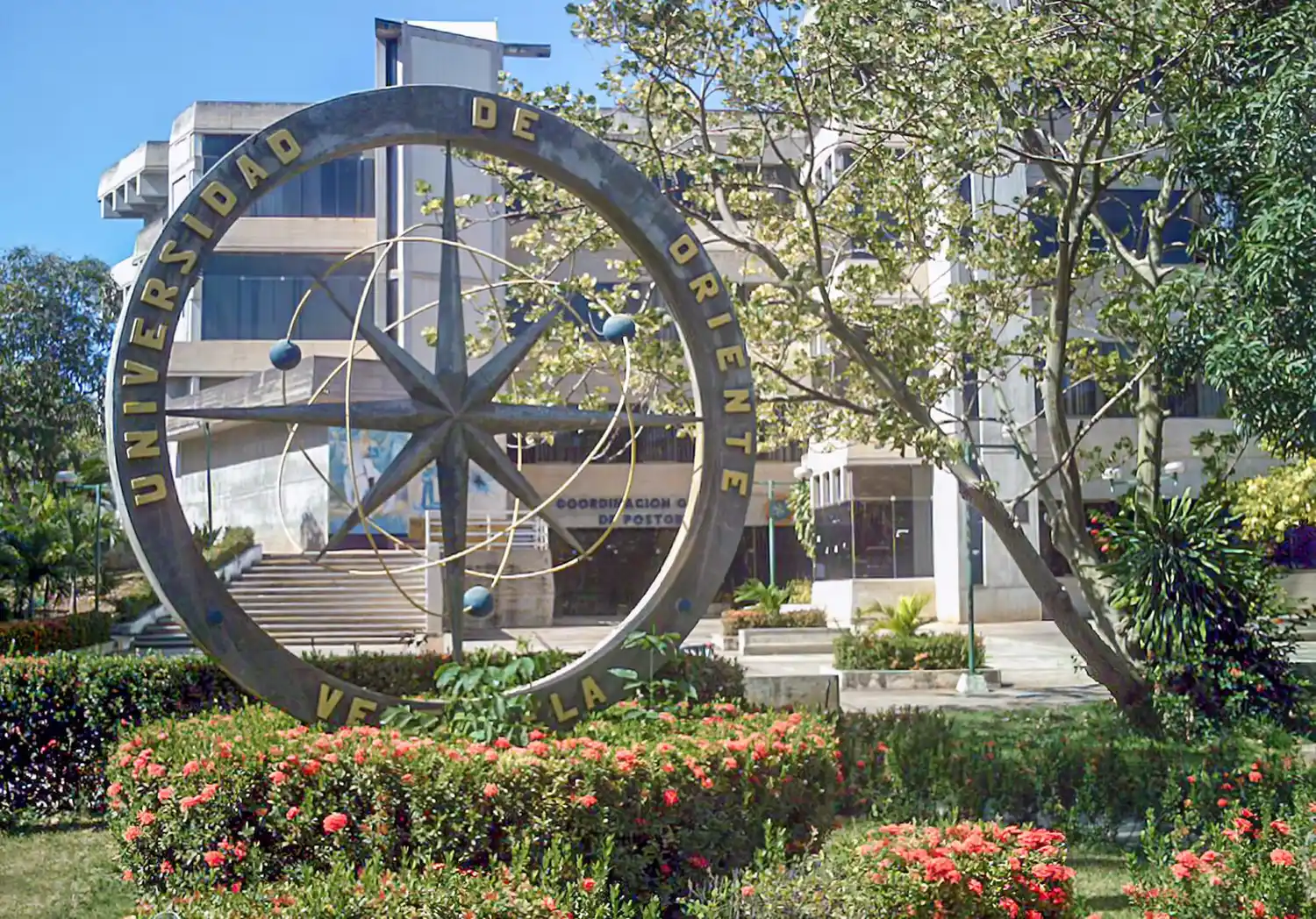 De “brazos caídos» están los trabajadores de la Universidad de Oriente en Nueva Esparta