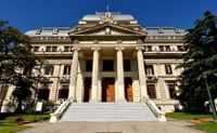 Envían a la Legislatura la reforma de la Caja Jubilatoria del Banco Provincia