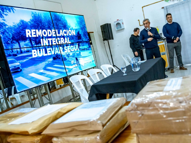 La Municipalidad presentó las ofertas para remodelar una histórica avenida de la zona sur.