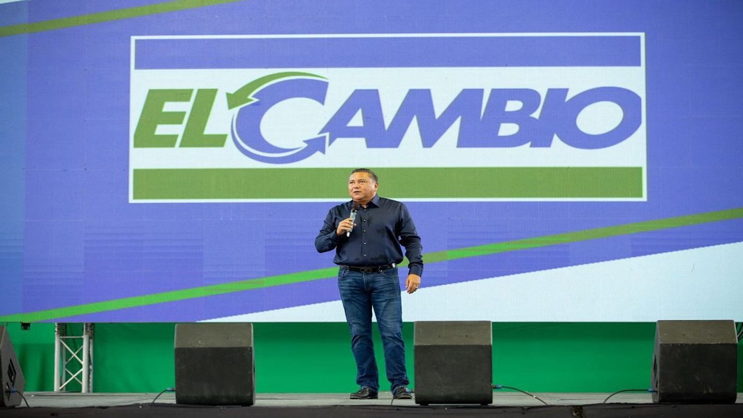 JAVIER BERTUCCI VUELVE AL RUEDO: es candidato presidencial por El Cambio