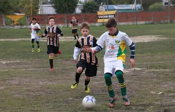 Se jugaron partidos atrasados y se programó la actividad del sábado