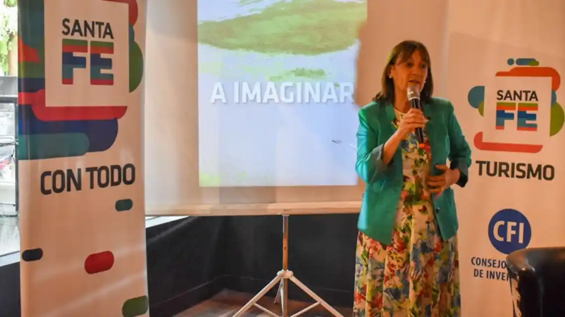 La provincia presentó la revista turística “Viajemos”