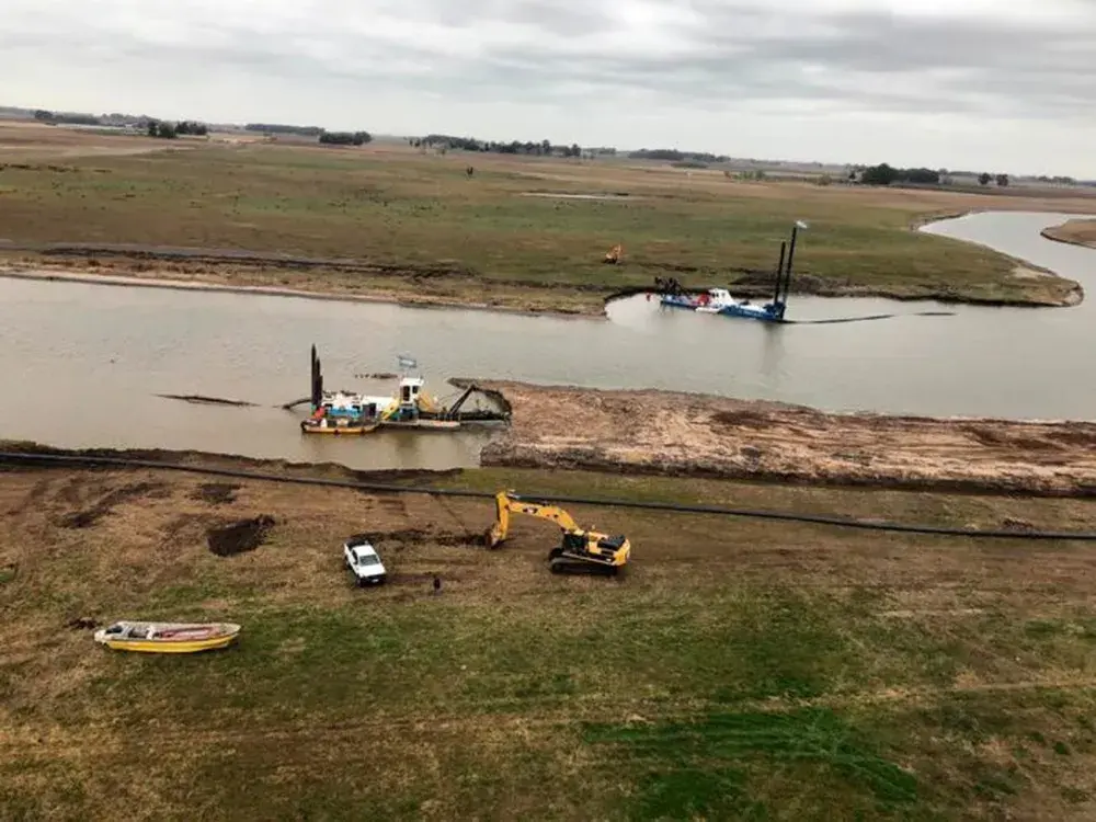 Obras en el Río Salado