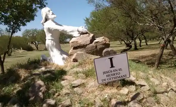 Sábado de Gloria: Gualeguaychú, a días de reinaugurar su Vía Crucis