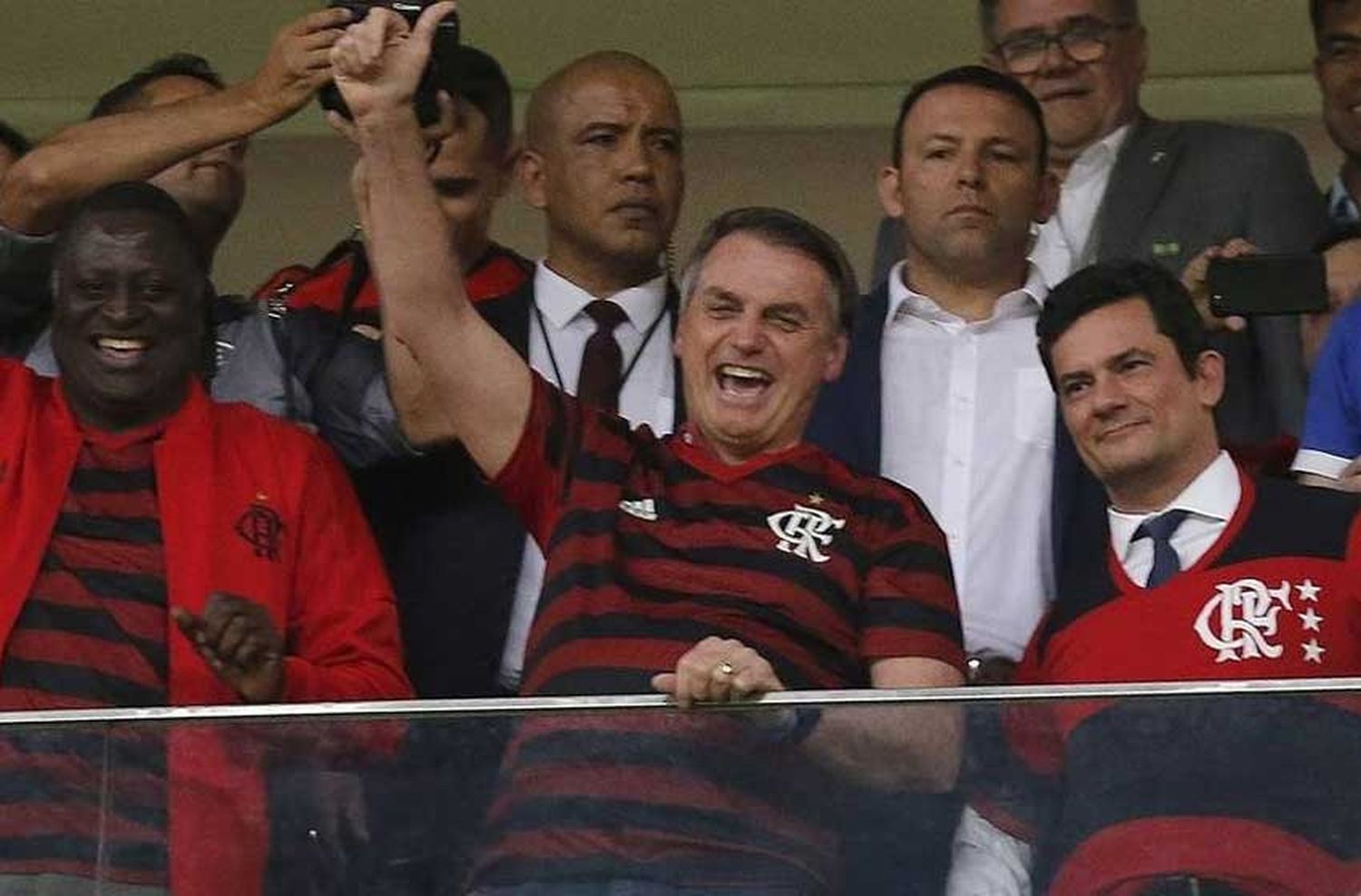 Jair Bolsonaro aseguró que está «de acuerdo con que se haga» la Copa América en Brasil