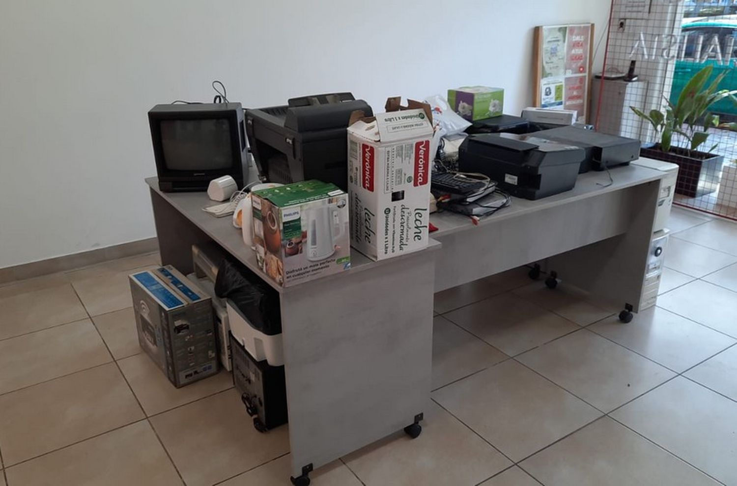 Realizarán mañana una nueva jornada de recepción de ecobotellas y desechos tecnológicos