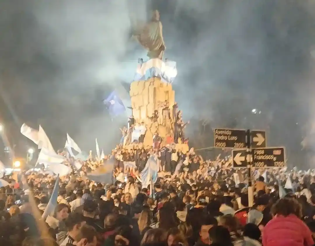 Se desplegará un fuerte operativo post partido por el centro de la ciudad, en las inmediaciones del Monumento
