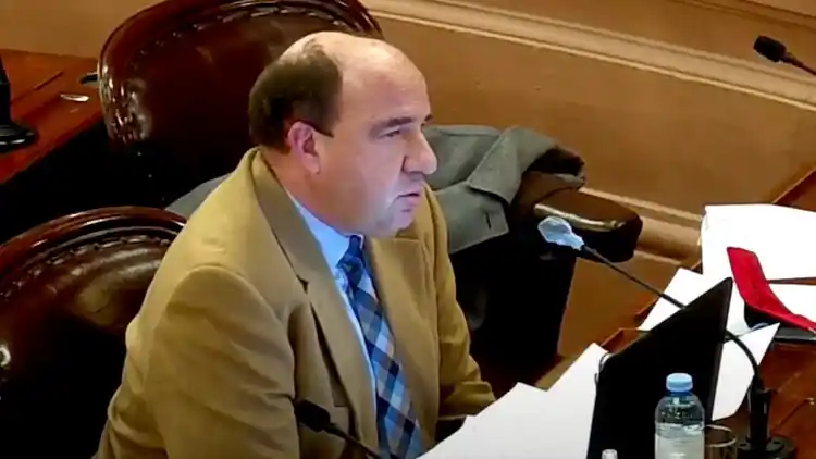 Vitor pide informes sobre las obras de la DPV