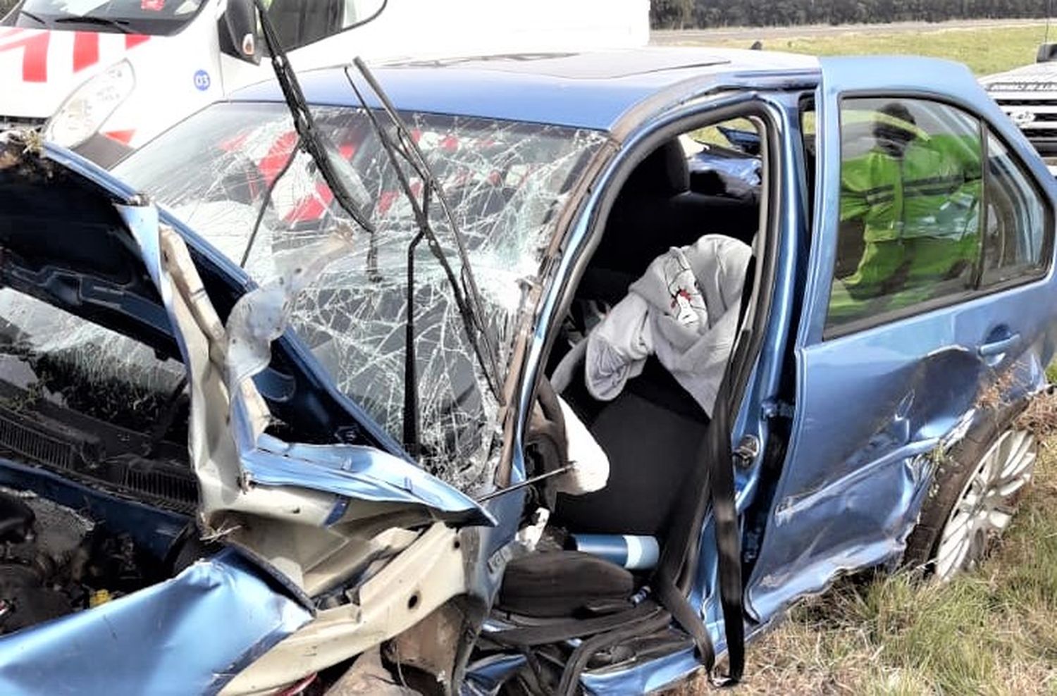 Volcó un auto en ruta 9, a la altura del paraje Tablas