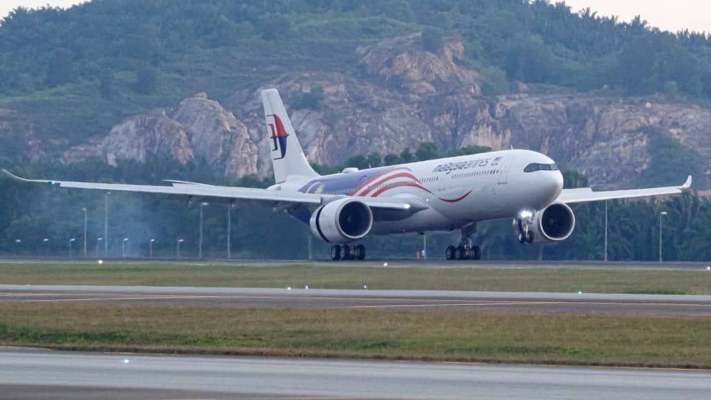 Malaysia Airlines presenta nuevos asientos de Business Class para los Boeing 737 MAX 10, regresa a Brisbane y más