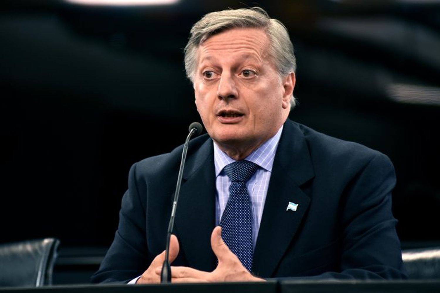 Nuevo tarifazo: Aranguren anuncia el aumento de luz