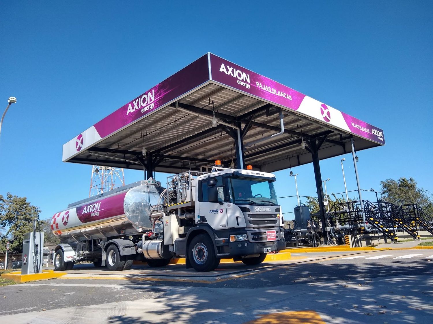 Axion inauguró la aeroplanta más moderna de Córdoba en el aeropuerto Taravella