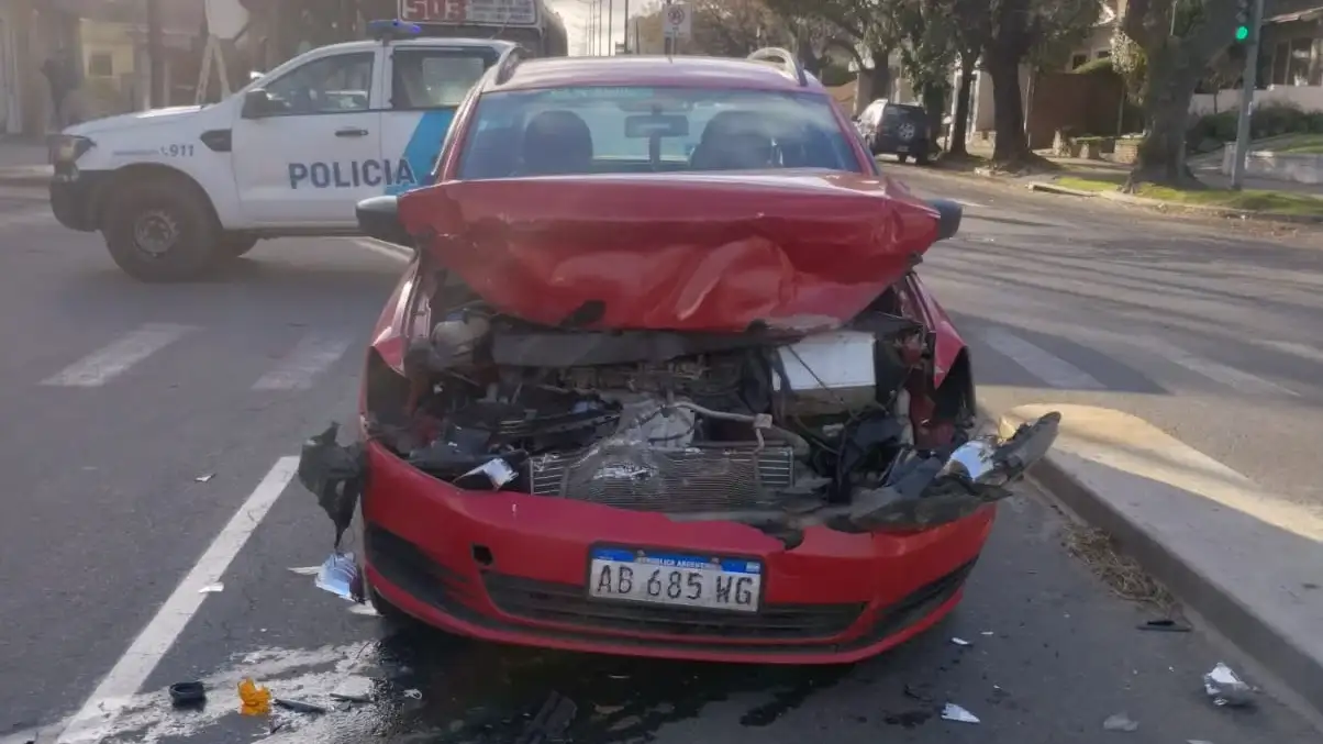 El automóvil involucrado en el siniestro se encontraba afectado al servicio de remís.