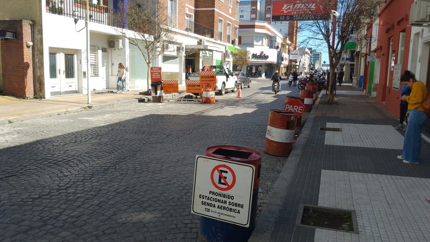 Trabajos en calle 9 de Julio