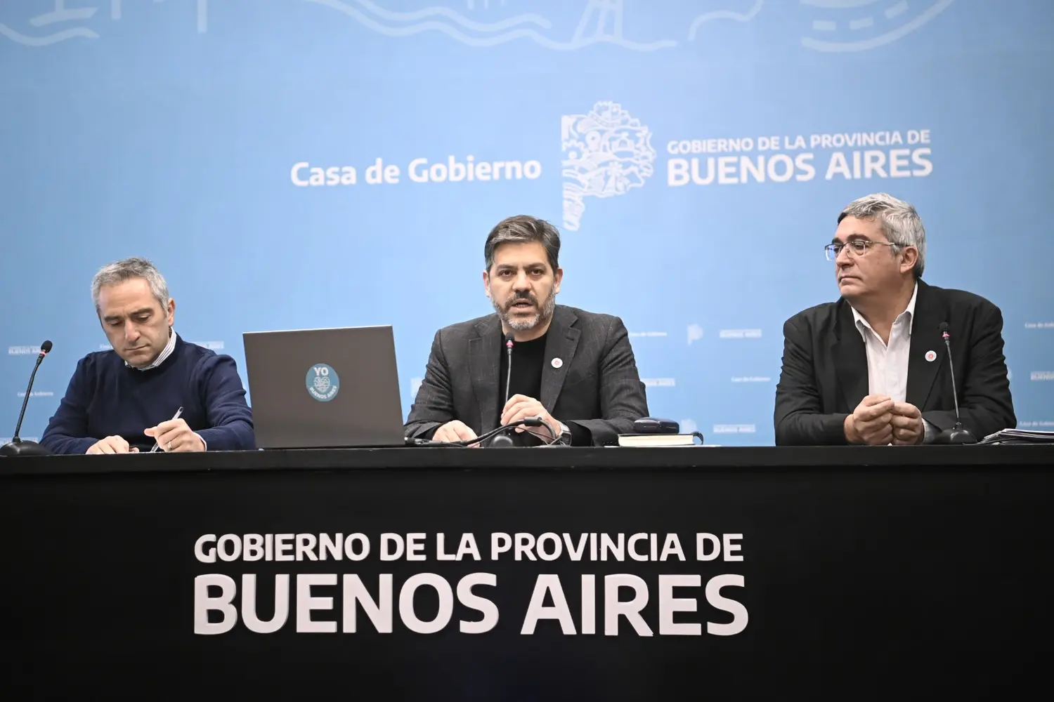 Conferencia de prensa semanal del Gobierno de la Provincia.