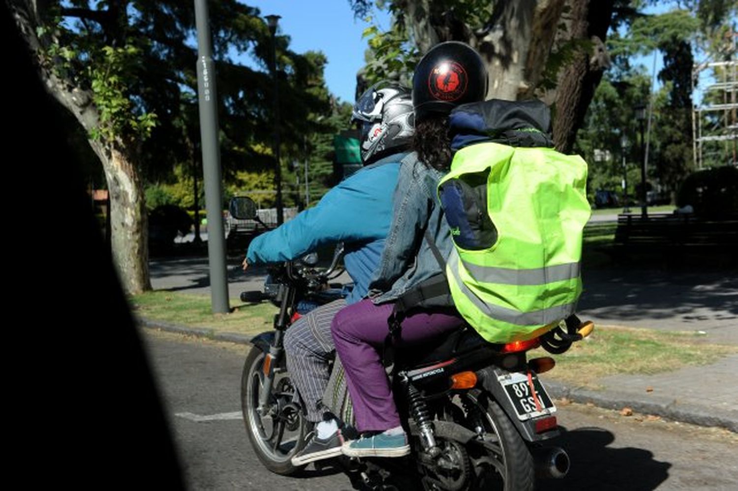 “La patente en el casco promueve la estigmatización”