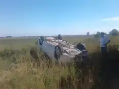 Volcó un auto que iba de Ibicuy a Gualeguaychú