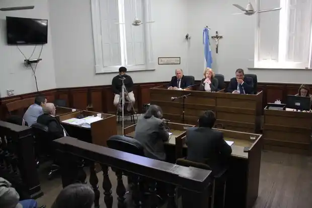 “Julia Flammini murió porque no accedió a los deseos sexuales de Roldán”