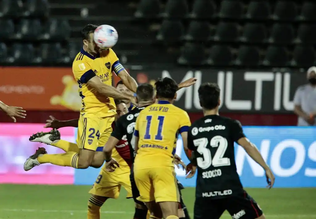 Boca encontró en Rosario su primer triunfo del año