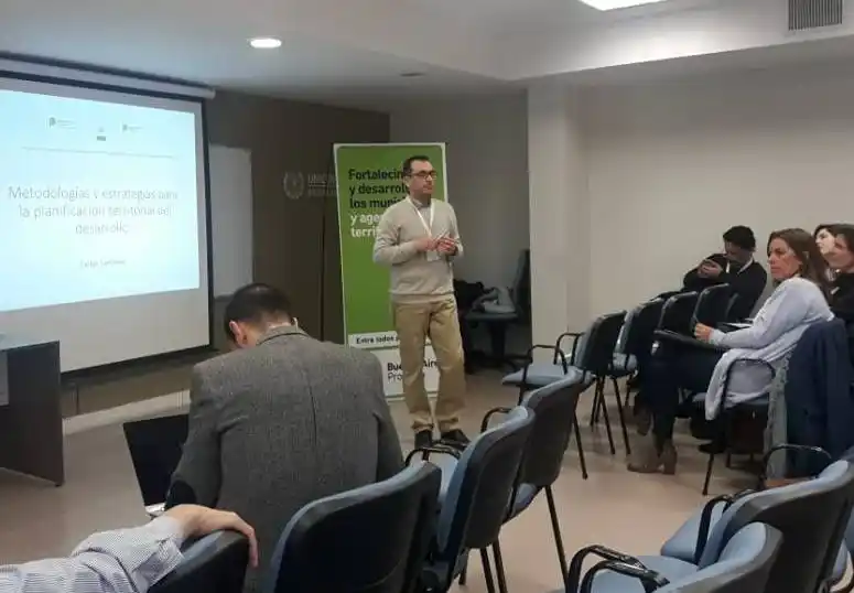 Capacitación sobre el programa de fortalecimiento territorial