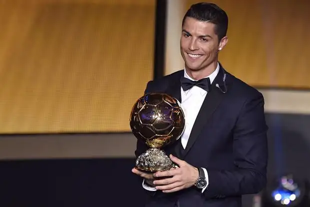 Cristiano Ronaldo superó a Lionel Messi y ganó el Balón de Oro 2014
