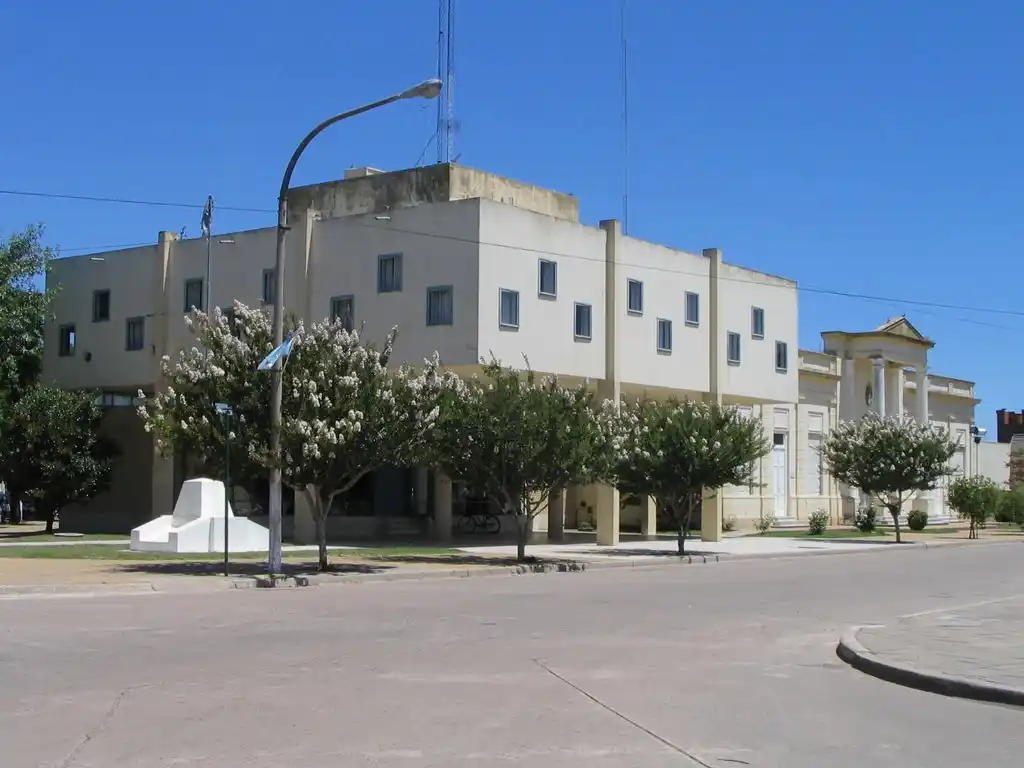 Henderson, un pueblo de 10 mil habitantes que llora la muerte de su amigo el Intendente Jorge Cortés