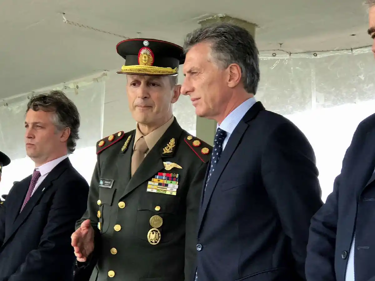 Macri quiere que las Fuerzas Armadas tengan participación en la seguridad interior 