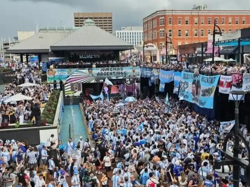 Banderazo argentino en Atlanta . Foto:Redes
