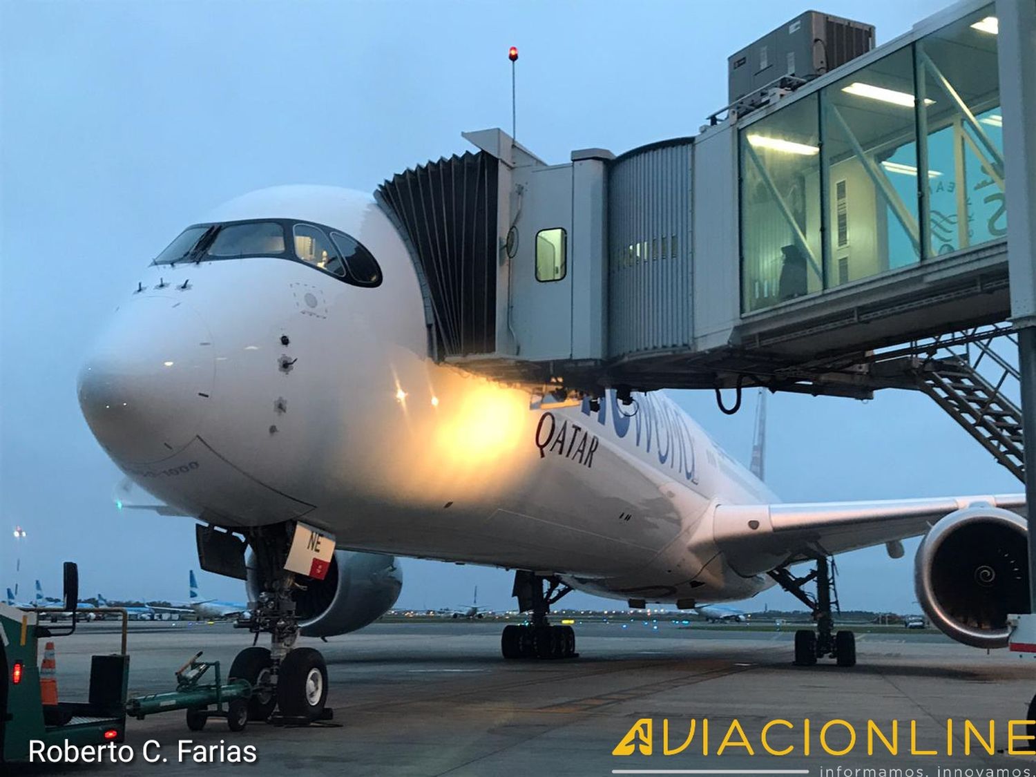 [Fotogalería] Primera visita de un Airbus A350-1000 a la Argentina