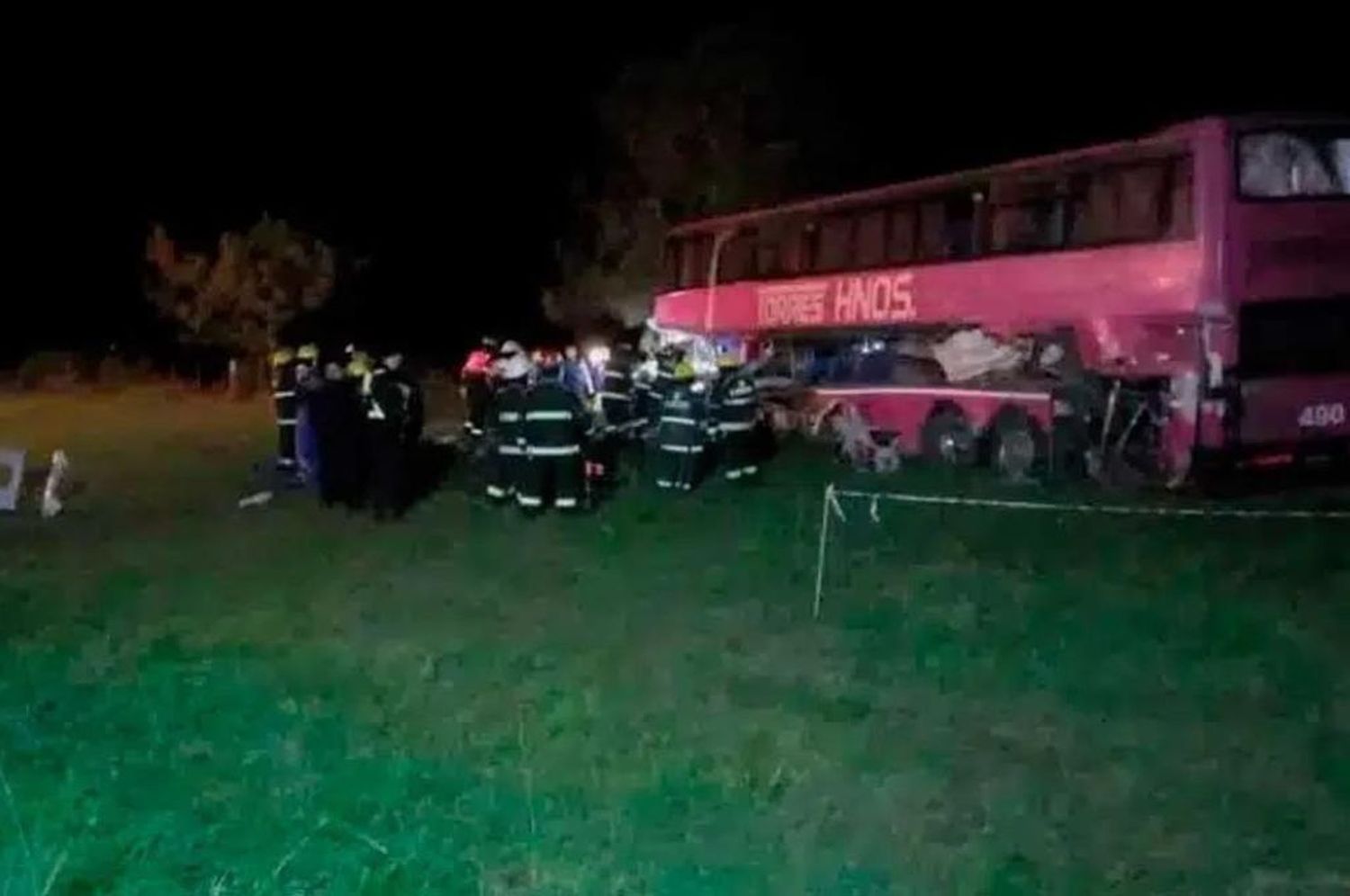 Ruta 34: un choque entre un camión y un colectivo dejó cuatro muertos