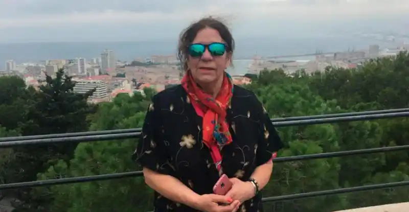 Varados en Ezeiza los restos de una argentina fallecida en Italia