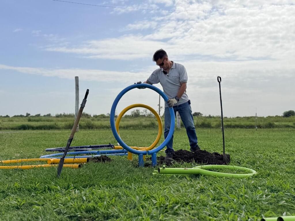 Continúa la remodelación de plazas en el Barrio 42