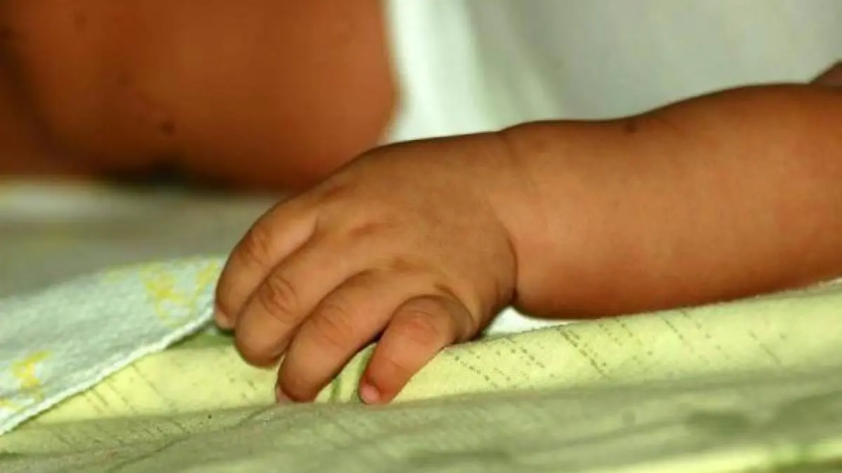 Fallece una bebé de 3 meses por intoxicación: le prepararon un tetero con una hierba medicinal