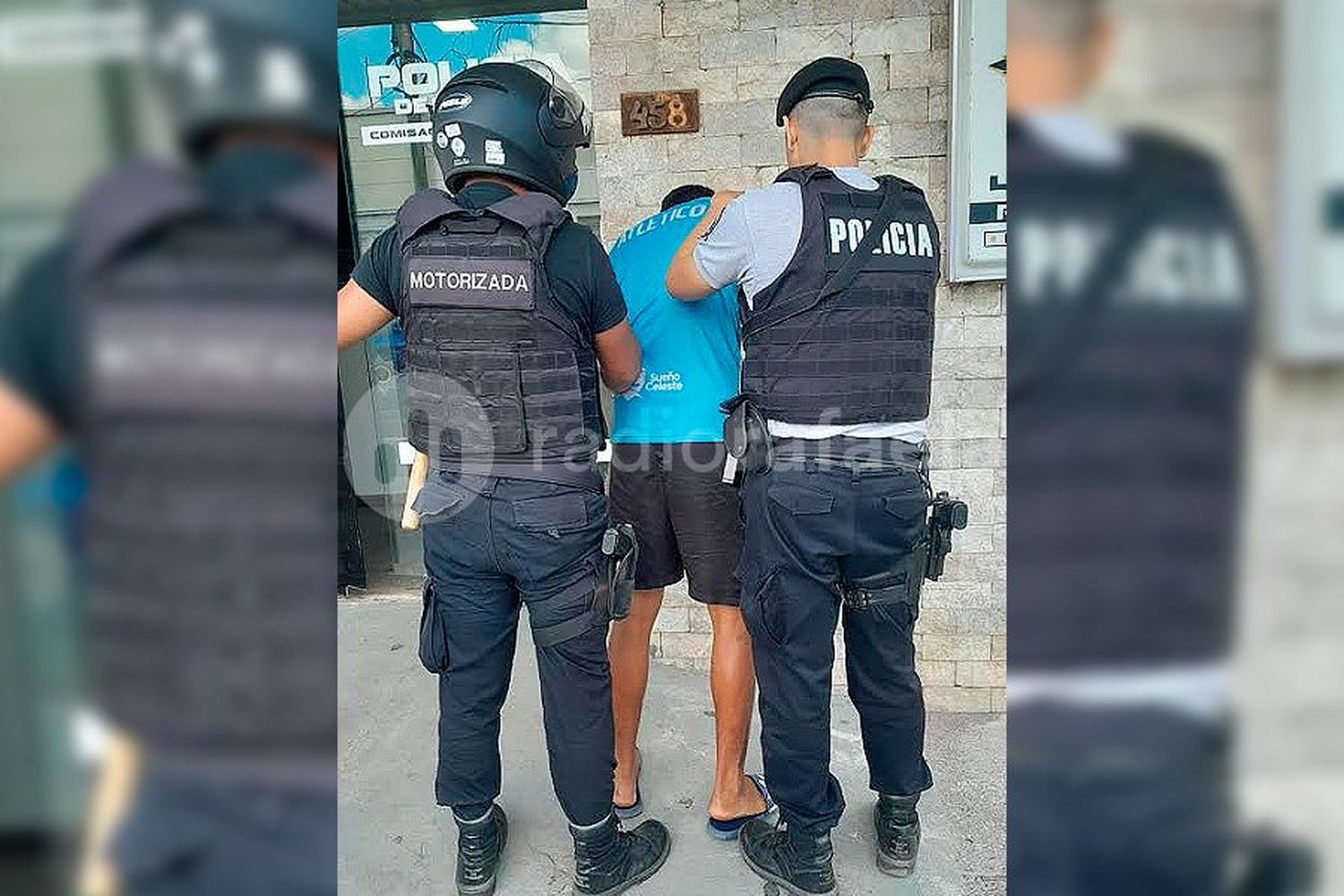 Una remisera detectó a un delincuente y lo retuvo hasta que llegó la Policía