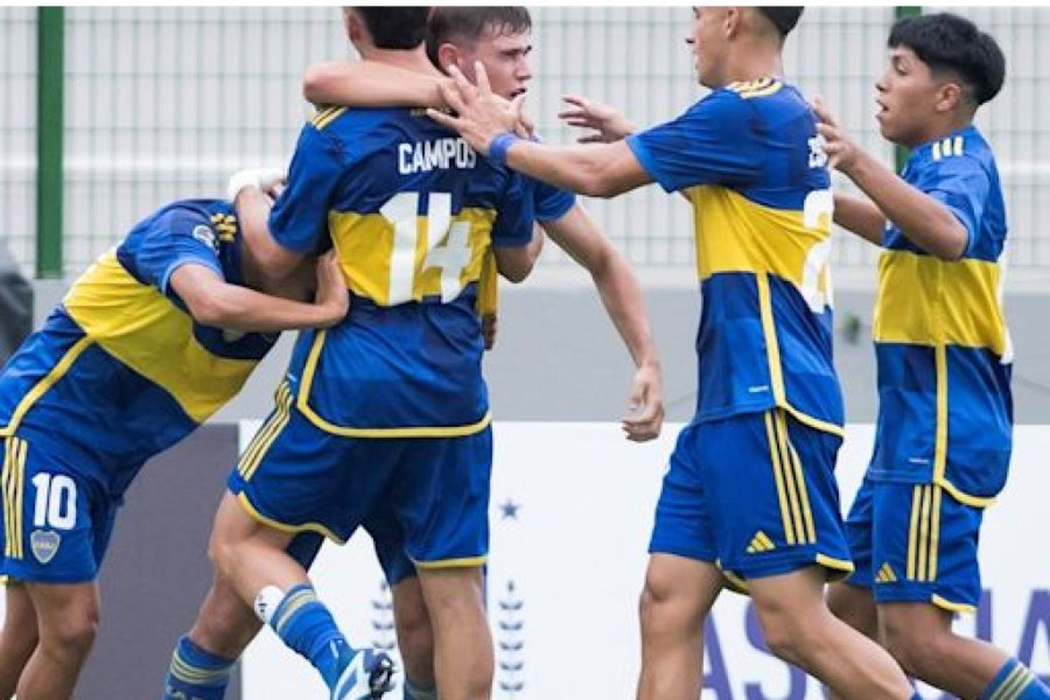 Boca venció a Aucas e irá por el bicampeonato la LIbertadores
