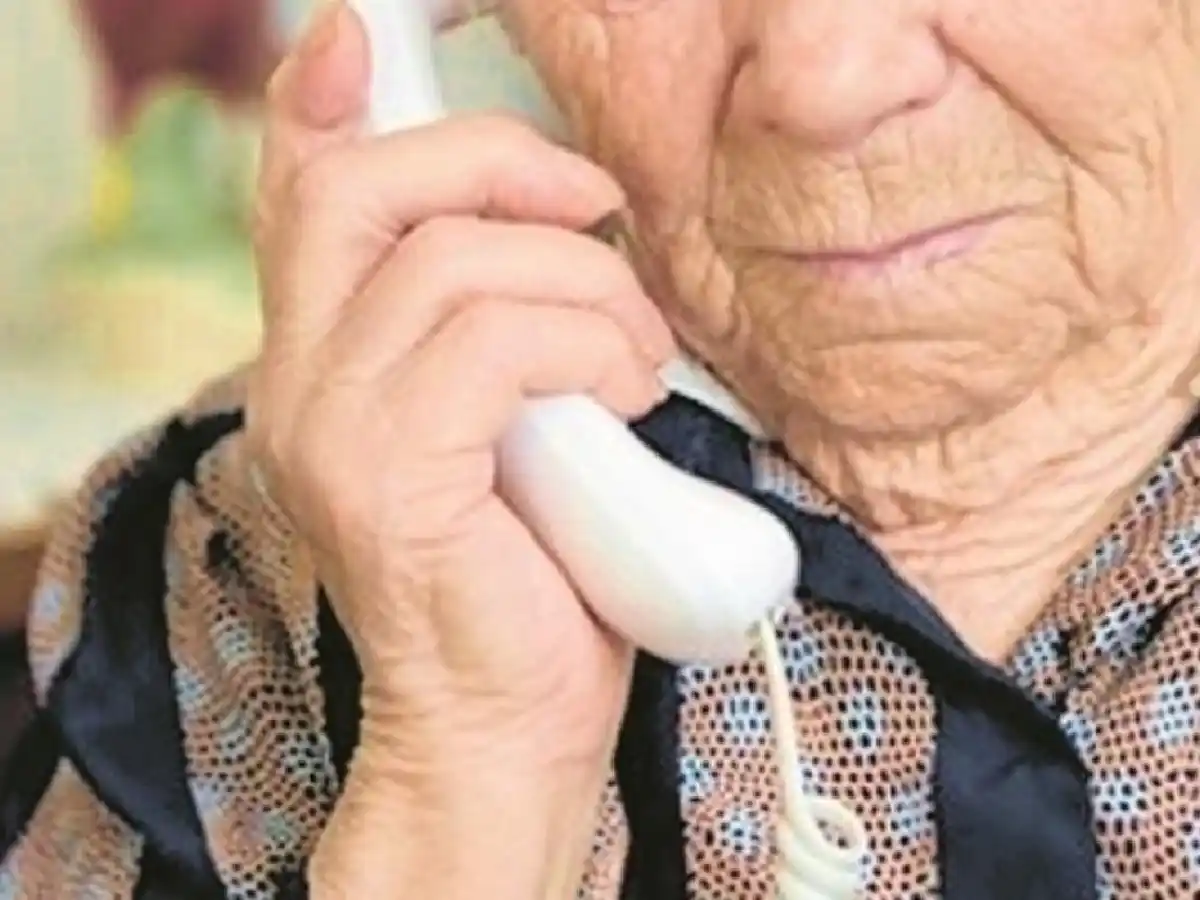 Roban dólares y pesos mediante el “cuento del tío”