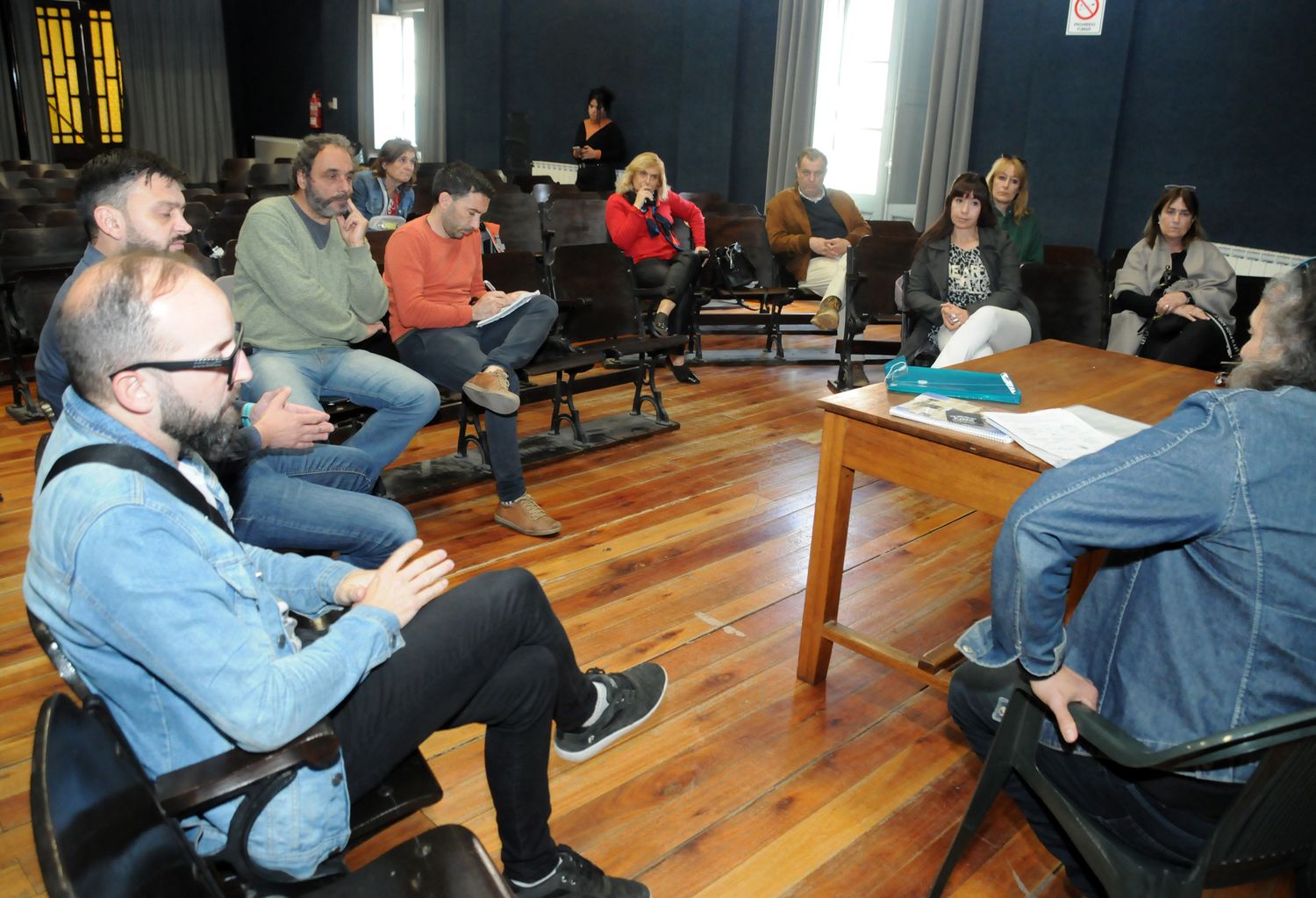 Vecinos de La Estación tuvieron un “constructivo” encuentro con concejales de los tres bloques